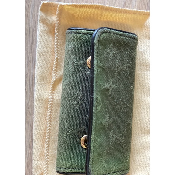 Louis Vuitton 4 Ring Key Holder Khaki Vintage Dust Bag & Box M92431 Monogram - Picture 16 of 16